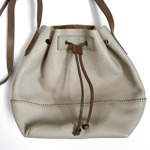 J Crew Downing Drawstring Bucket Crossbody Light Gray Crossbody - Picture 2 of 7